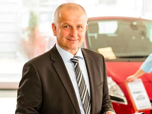 Lia Nissan of Glens Falls Queensbury NY