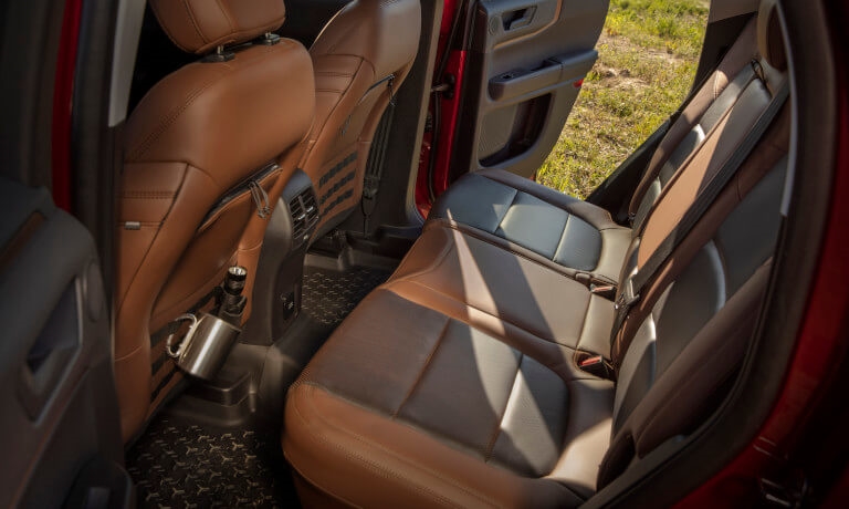 26Ford-Bronco-InteriorBackSeating