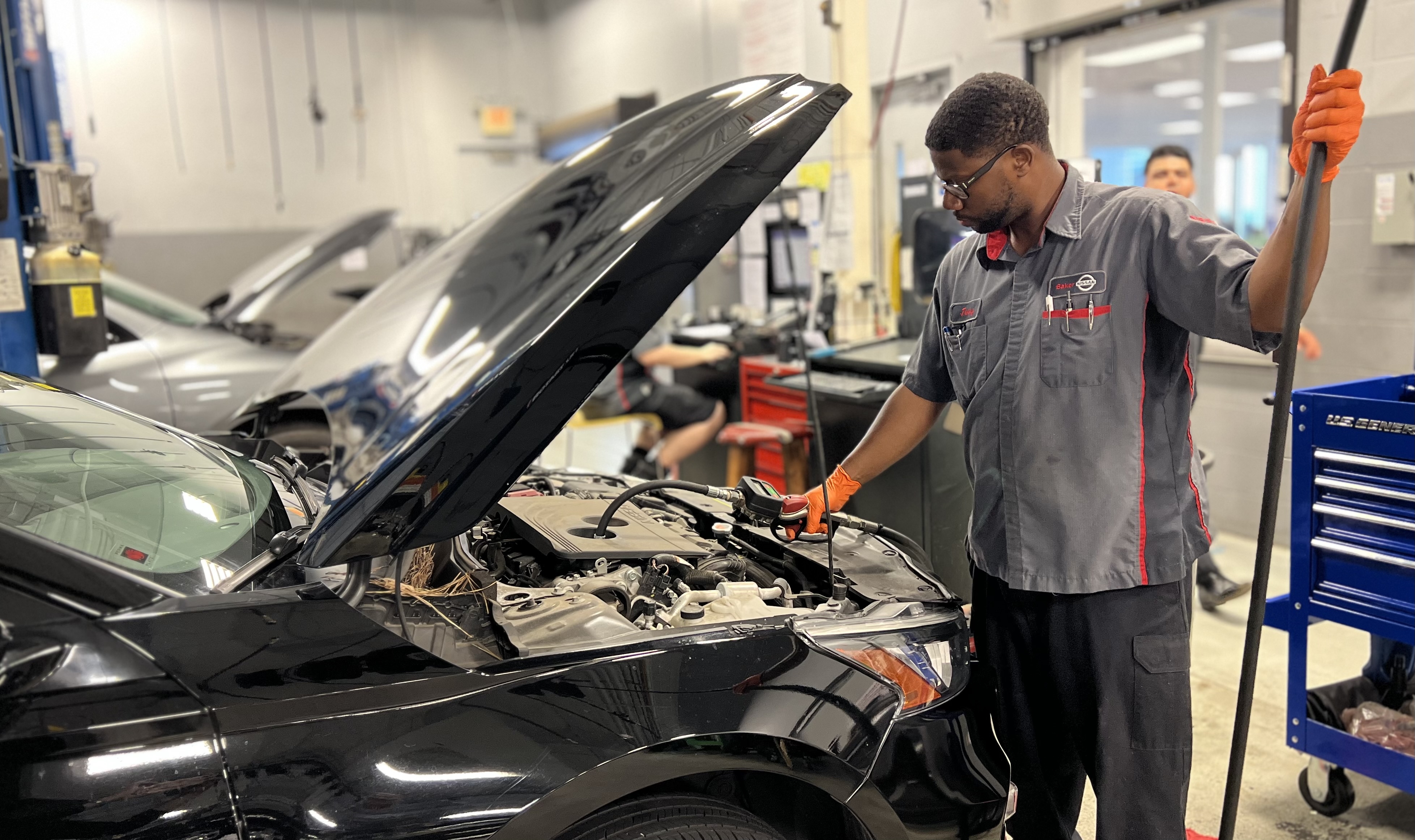 Nissan Oil Change Baker Nissan Houston TX